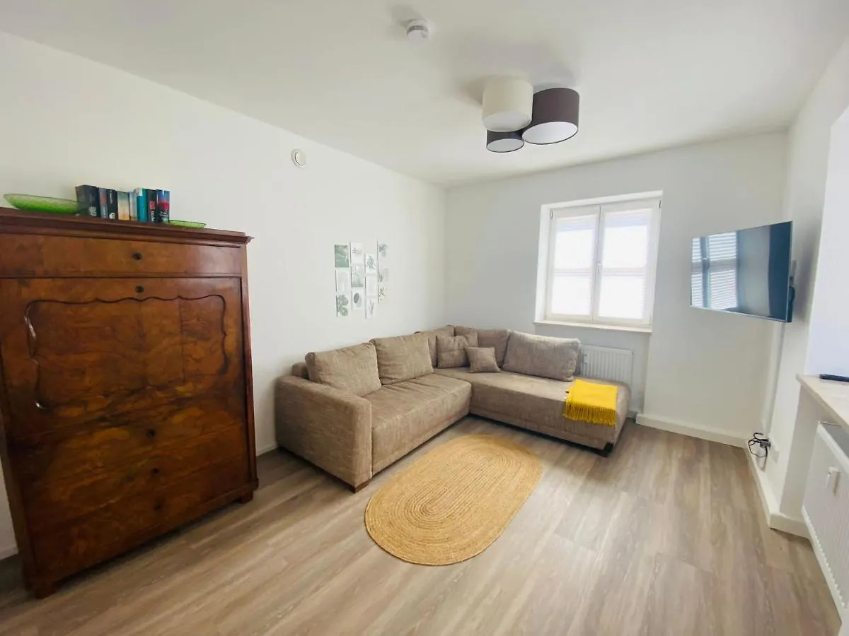 Apartment Trendy Appartement Im Zentrum Von Noerdlingen 50 Qm