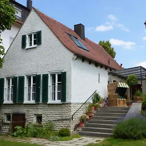 Unter Den Linden Noerdlingen